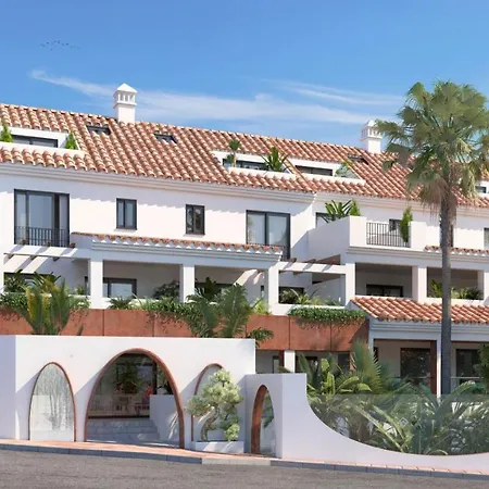 Apartment Lovley Close To Centro Plaza With Gated Community ,lr 1 *