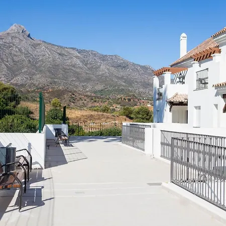 Apartment Lovley Close To Centro Plaza With Gated Community ,lr 1 Marbella