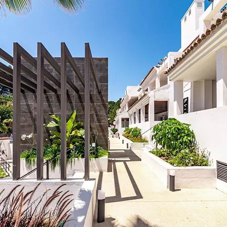 Apartment Lovley Close To Centro Plaza With Gated Community ,lr 1